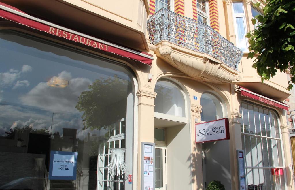 Albert Premier Hotel Bagnoles-de-l'Orne Exterior foto