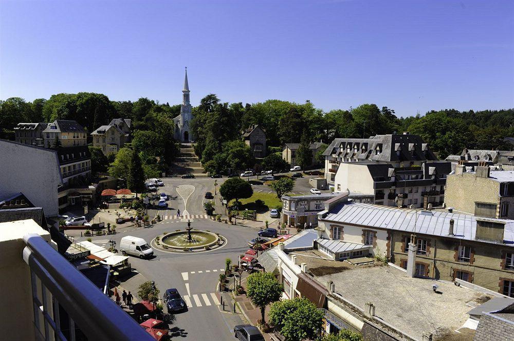 Albert Premier Hotel Bagnoles-de-l'Orne Exterior foto